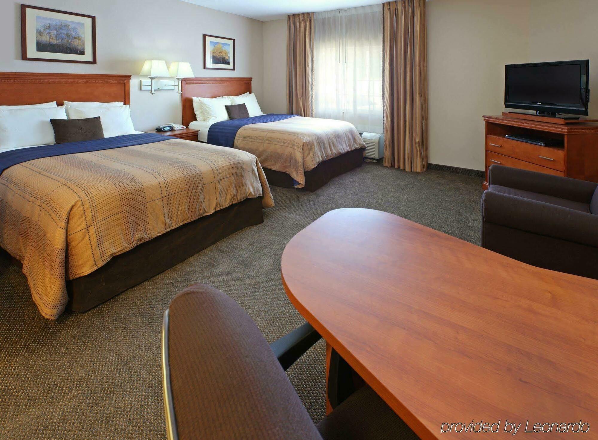 แคนเดิ้ลวูด สวีท ฮอตสปริงส์ Hotel ห้อง รูปภาพ
